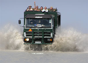 Safari-Truck